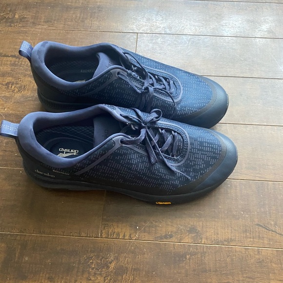 Dansko Makayla Outdoor Waterproof lightweight sneakers - Picture 14 of 14